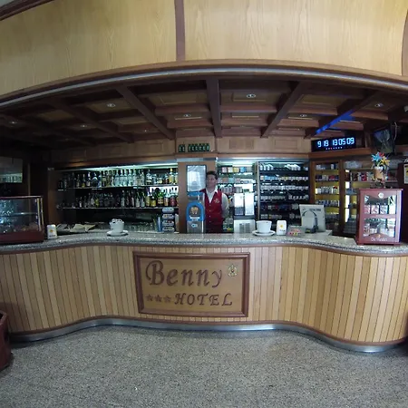 Benny Hotel 3*