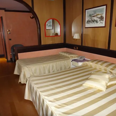 ベニーホテル カタンザーロ