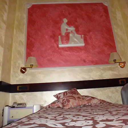 ベニーホテル ホテル カタンザーロ